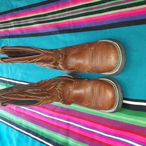 Justin women cowboy boots 5.5 b